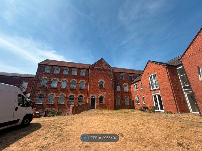 2 Bedroom Flat To Rent In Beoley Road West, Redditch, B98