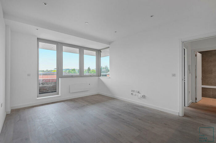 1 Bedroom Apartment To Rent In Liongate House, Guildford, GU1