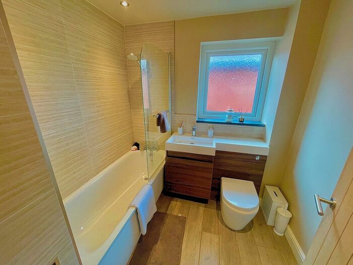 2 Bedroom Detached Bungalow For Sale In Barleyfields, Wem, Shrewsbury, Shropshire, SY4