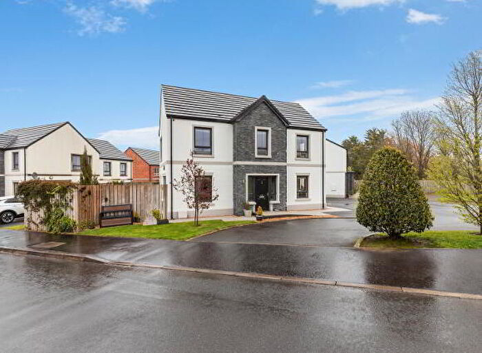 4 Bedroom Detached House For Sale In Spinners Gate, Newtownards, BT23