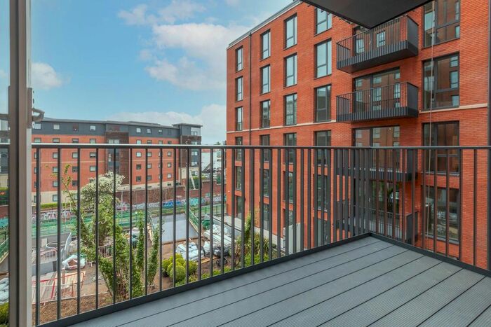 1 Bedroom Flat To Rent In The Barker, Shadwell Street, B4