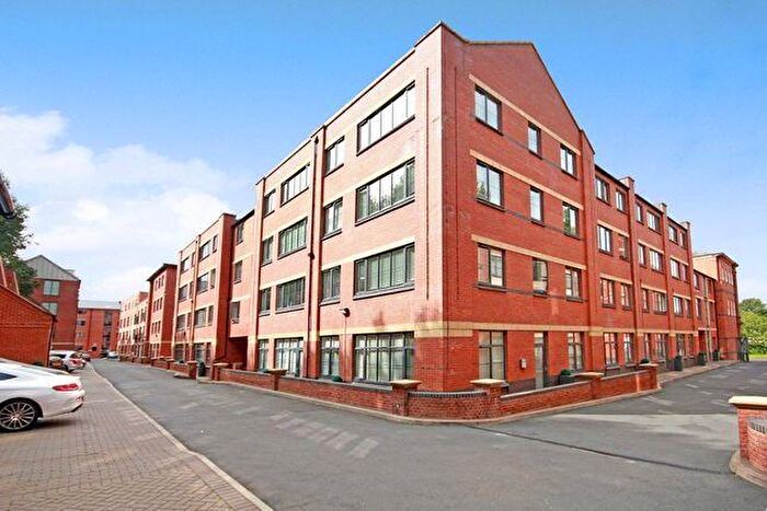 2 Bedroom Apartment To Rent In Warstone Lane, Jewellery Quarter, Birmingham, B18
