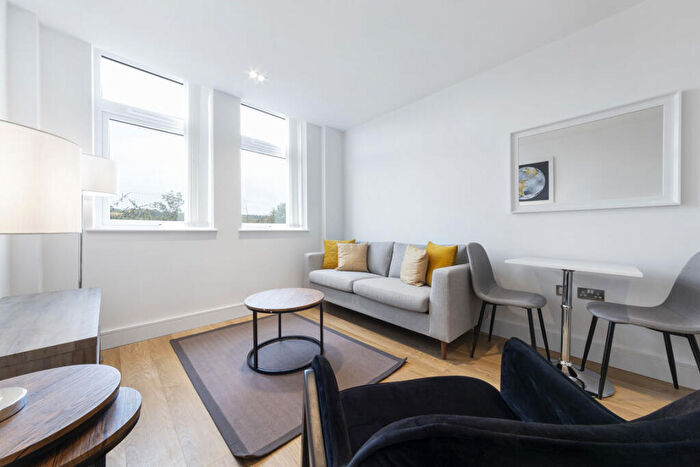 1 Bedroom Flat To Rent In Laporte Way, Luton, LU4