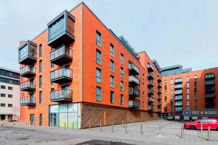 1 Bedroom Flat To Rent In Railway Terrace, Slough, SL2