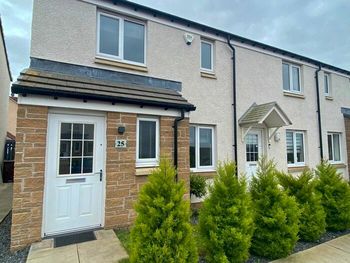 3 Bedroom End Of Terrace House To Rent In Whitehouse Gardens, Gorebridge, EH23