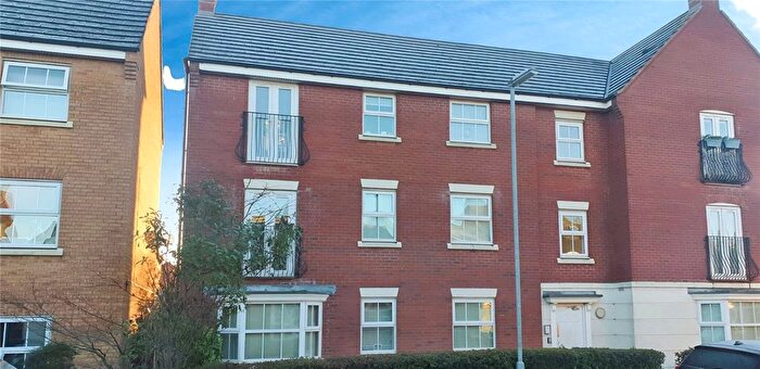 2 Bedroom Flat To Rent In Hough Way, Essington, Wolverhampton, Staffordshire, WV11