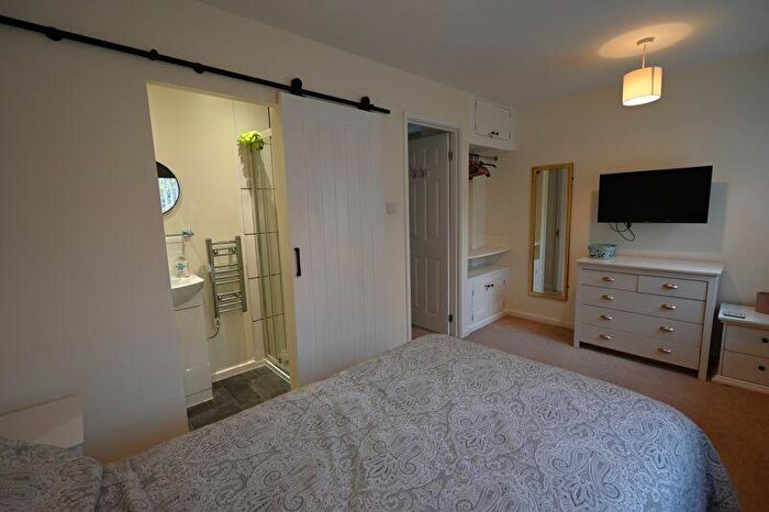 1 Bedroom Semi-Detached House To Rent In Waterloo Road, Radstock, BA3