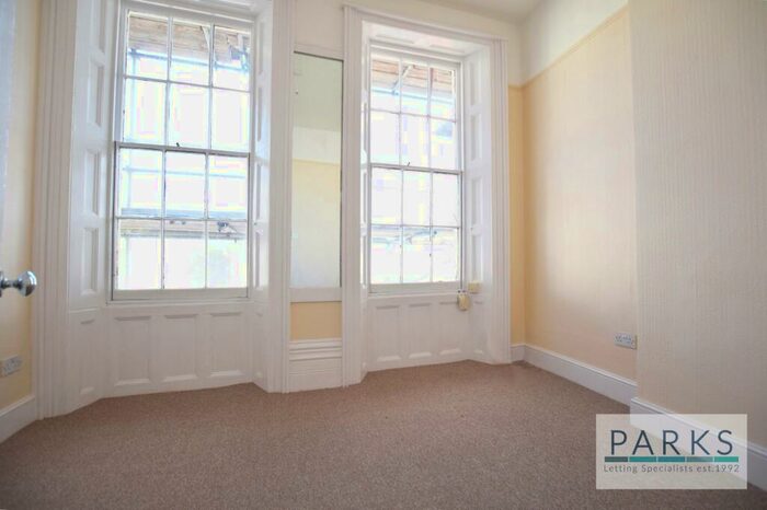 1 Bedroom Apartment To Rent In Castle Square, Brighton, East Sussex, BN1