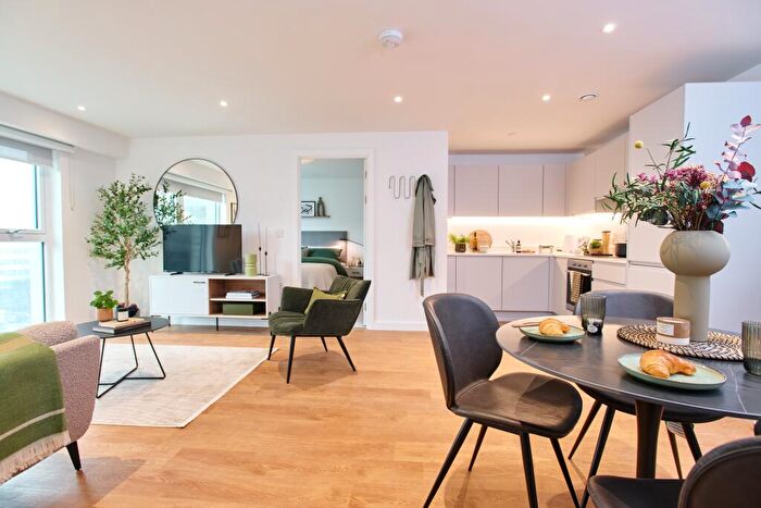 1 Bedroom Apartment To Rent In Apartment, The Holloway, Birmingham, B1