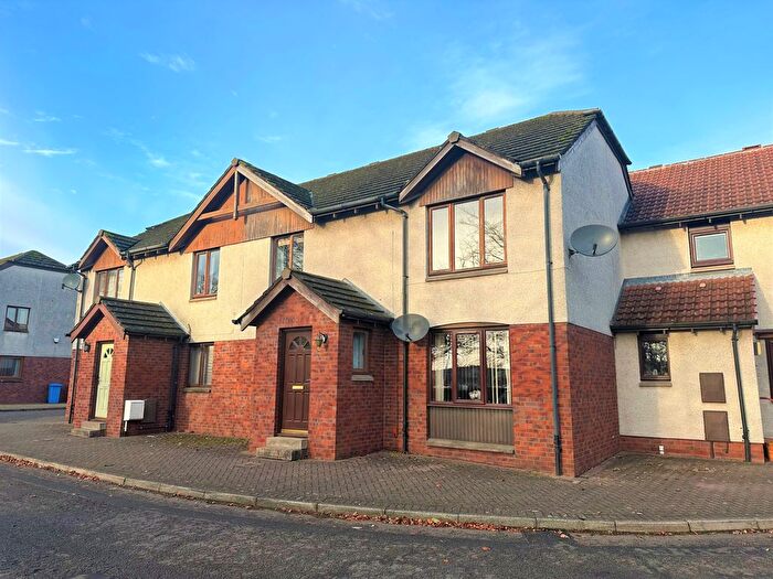 2 Bedroom Flat To Rent In Charlotte Close, Dundee, DD3