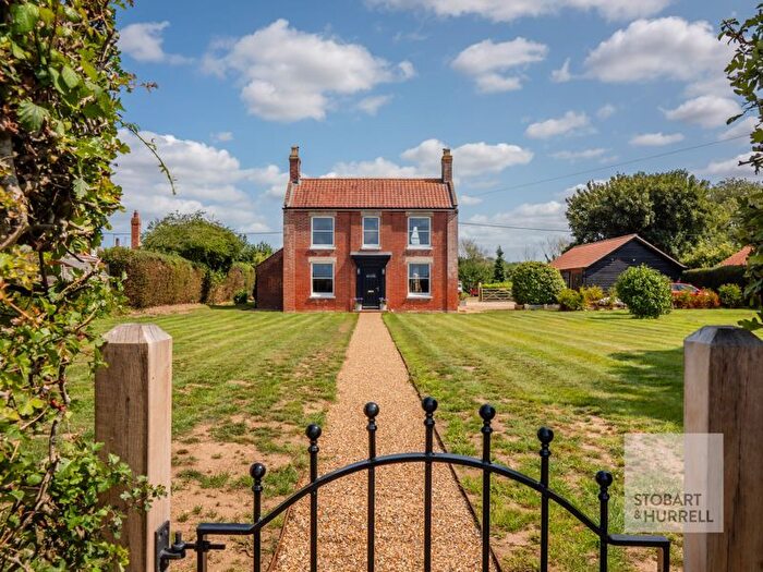 4 Bedroom Detached House For Sale In The Willows, Church Road, Neatishead, Norfolk, NR12