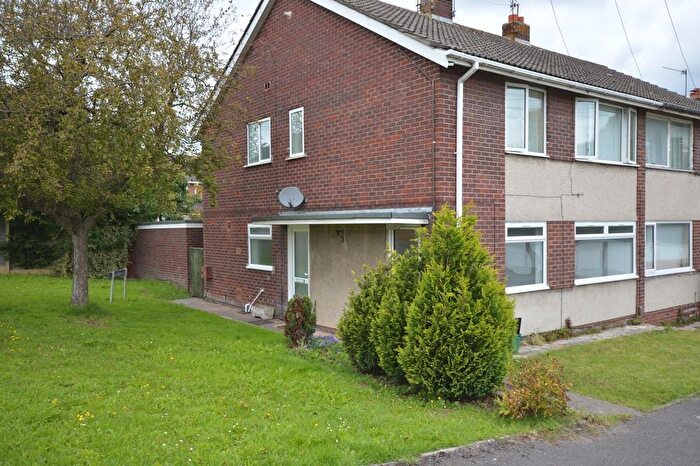 2 Bedroom Apartment To Rent In Chelsea Close, Bristol, BS31