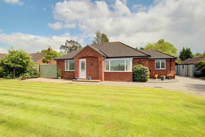 3 Bedroom Detached Bungalow For Sale In Main Road, Withern, LN13