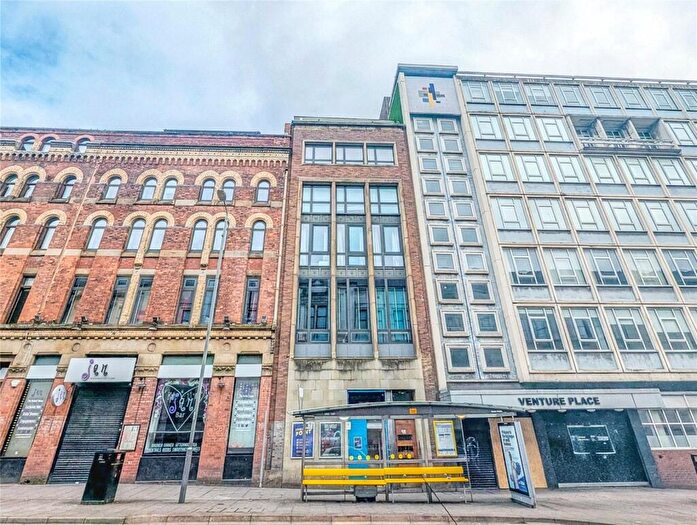 2 Bedroom Flat For Sale In Sir Thomas Street, Liverpool, Merseyside, L1