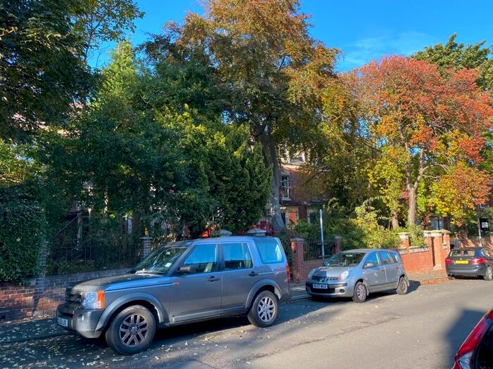 1 Bedroom Flat To Rent In Thornhill Gardens, Thornhill, Sunderland, SR2