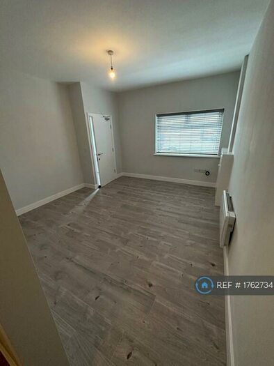 1 Bedroom Flat To Rent In Doncaster, Doncaster, DN7