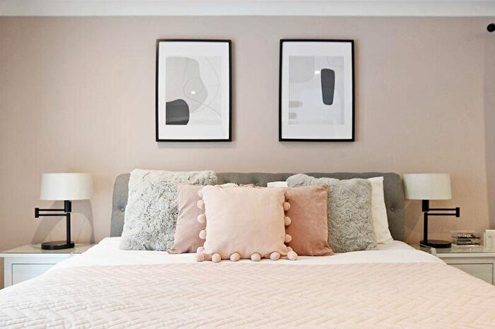 Apartment To Rent In Wembley, London, HA9