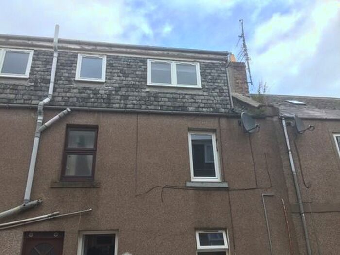2 Bedroom Maisonette To Rent In Victoria Street, Montrose, DD10