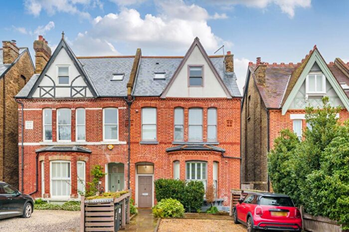 1 Bedroom Flat To Rent In Auckland Road Crystal Palace, SE19