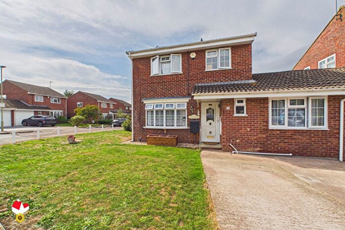 5 Bedroom Link Detached House For Sale In Bittern Avenue, Abbeydale, Gloucester, GL4