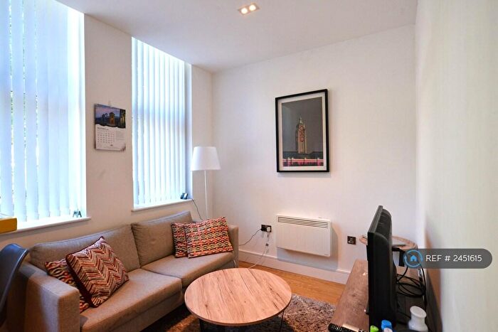 1 Bedroom Flat To Rent In Arrowhead House, Luton, LU4