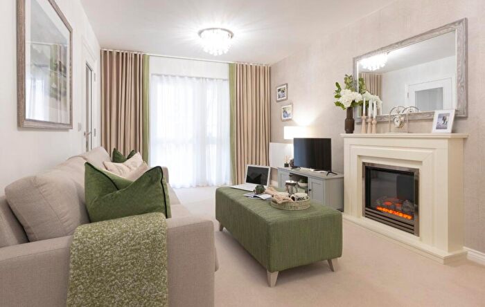 2 Bedroom Retirement Property For Sale In Thackeray Lodge, Trinity Street, Fareham, Hampshire, PO16