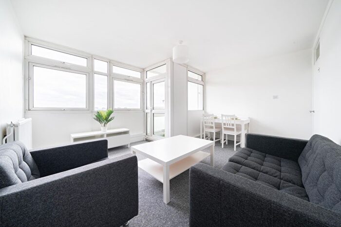 2 Bedroom Flat To Rent In Lanark Road, London, W9