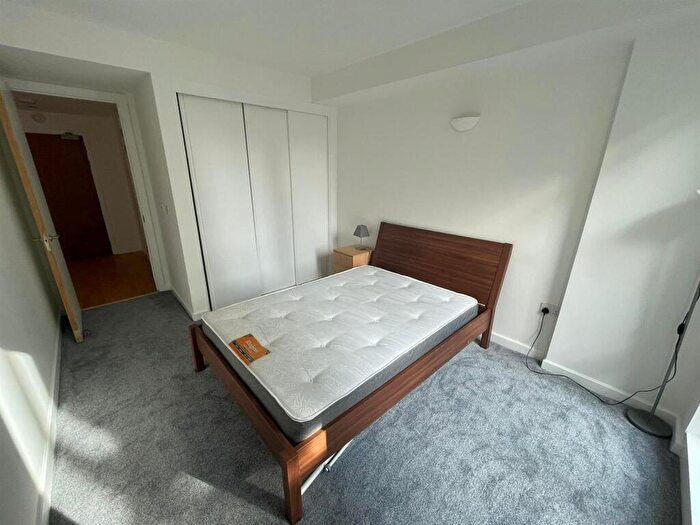 1 Bedroom Apartment To Rent In Leftbank, Spinningfields, Manchester, M3