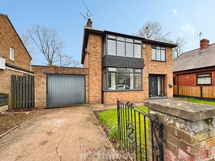4 Bedroom Detached House For Sale In Inglenook Drive, Doncaster, Doncaster, DN8