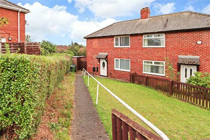 2 Bedroom Semi Detached House To Rent In South Grove, Ryton, Tyne And Wear, NE40