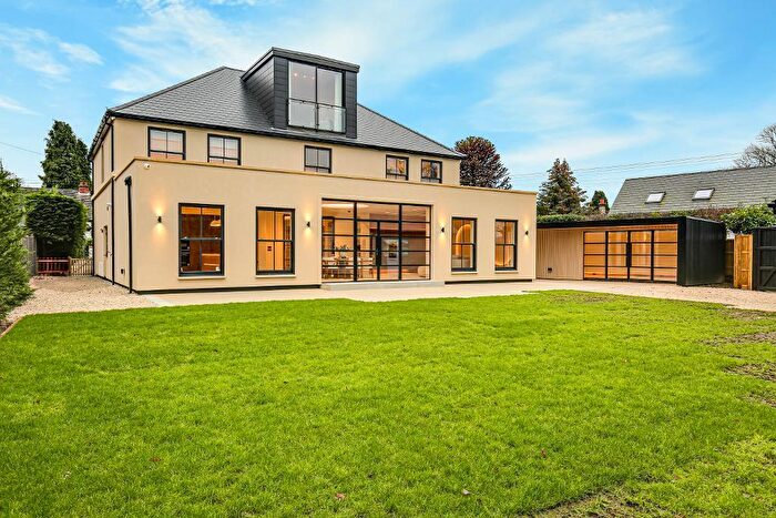 5 Bedroom Detached House For Sale In Farleigh Road, Warlingham, Surrey, CR6