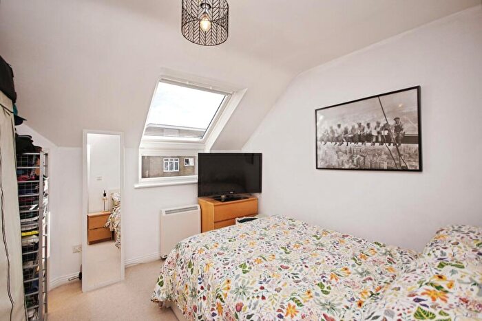 1 Bedroom Flat For Sale In Leicester Square, Soundwell, Bristol, BS16