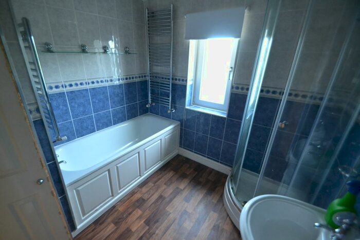 3 Bedroom Semi-Detached House To Rent In St. Davids Drive, Scawsby, Doncaster DN5