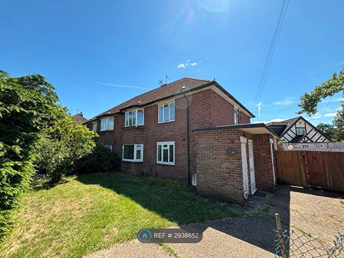 2 Bedroom Maisonette To Rent In Hill Lane, Ruislip, HA4