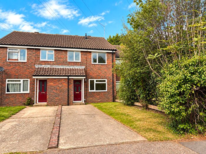 3 Bedroom Terraced House For Sale In Coomes Way, Littlehampton, BN17