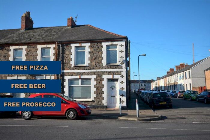 4 Bedroom Private Hall To Rent In Cathays Terrace, Cathays, Cardiff, CF24