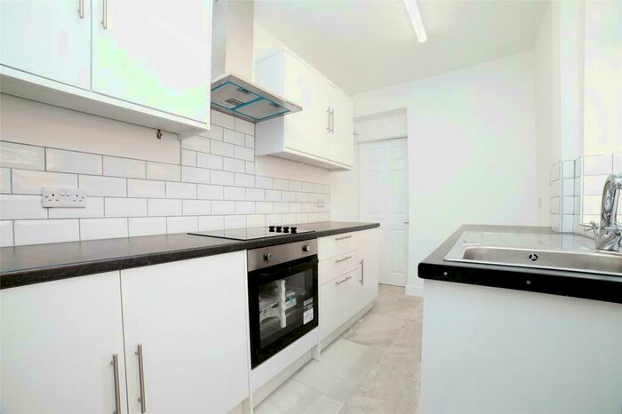 3 Bedroom House To Rent In Brand Lane, Stanton Hill, NG17