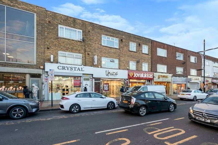 3 Bedroom Flat To Rent In Green Street, E7