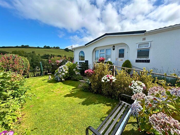 2 Bedroom Park Home For Sale In Sterridge Valley, Berrynarbor, Ilfracombe, EX34