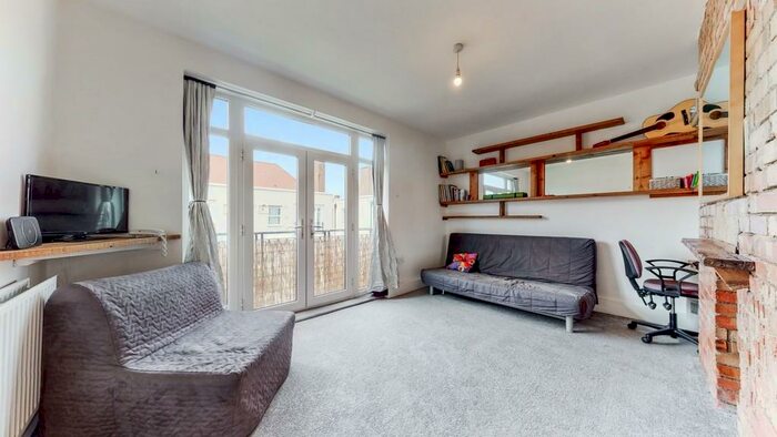 2 Bedroom Apartment To Rent In Firth House, Turin Street, Shoreditch, E2