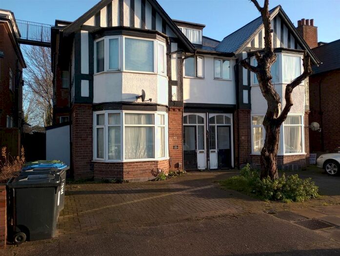 1 Bedroom Flat To Rent In Flat, Fountain Road, Edgbaston, B17