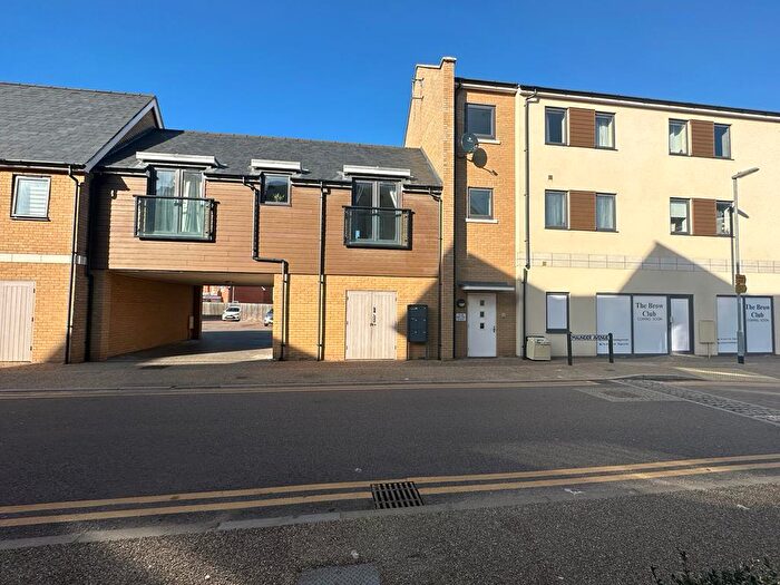 2 Bedroom Apartment To Rent In Britten Place, Kings Reach, Biggleswade, SG18
