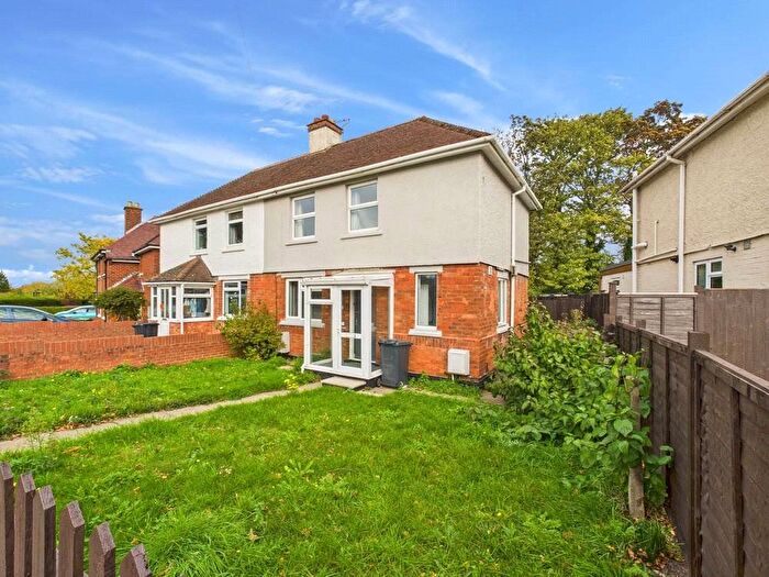 3 Bedroom Semi Detached House For Sale In Kingsley Road, Gloucester, Gloucestershire, GL4
