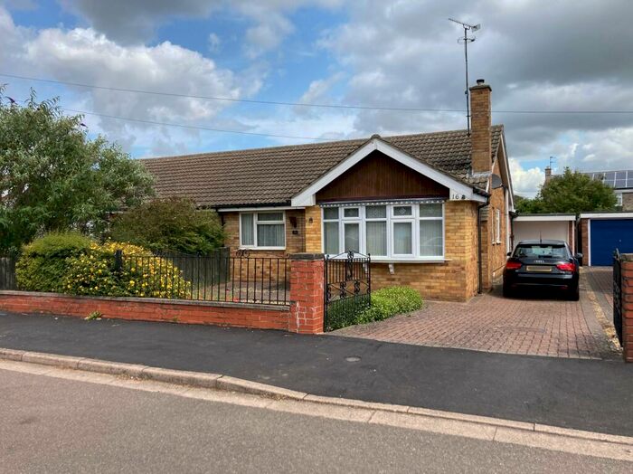 2 Bedroom Semi-Detached Bungalow To Rent In Teesdale Road, Grantham, NG31