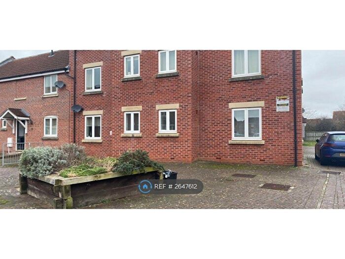2 Bedroom Flat To Rent In Viscount Square, Bridgwater, TA6