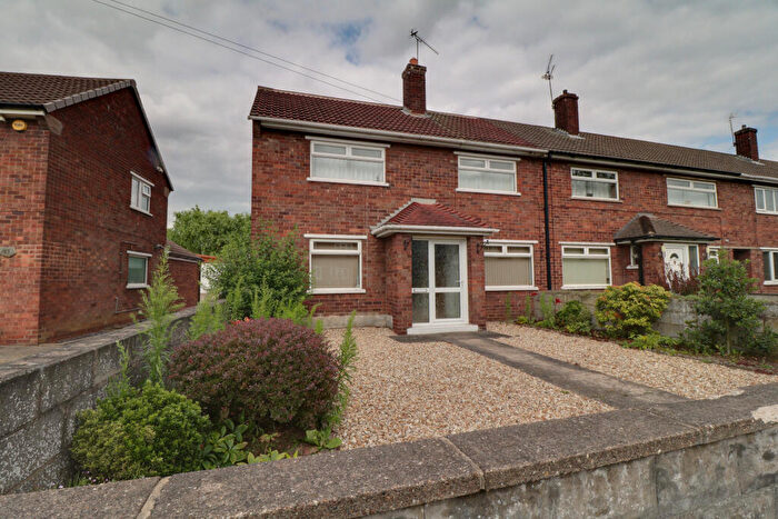 3 Bedroom Semi-Detached House To Rent In Enderby Road, Scunthorpe, North Lincolnshire, DN17