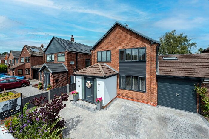 4 Bedroom Detached House For Sale In Culcheth, Warrington, Cheshire, WA3