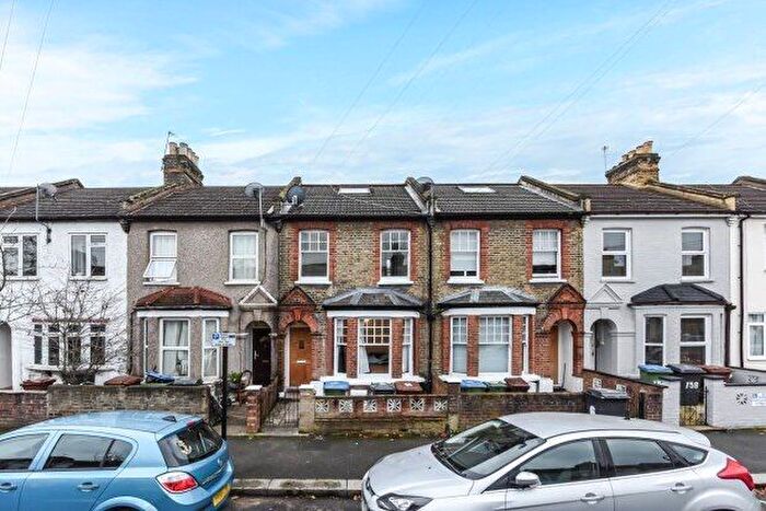 5 Bedroom Property To Rent In Ramsay Road, London, E7