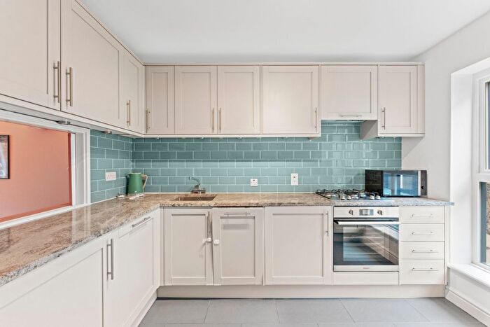 3 Bedroom Terraced House To Rent In Queen Elizabeth Street, Shad Thames, SE1