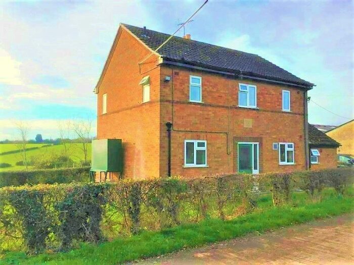 3 Bedroom Detached House To Rent In Harvington Lane, Harvington, WR11